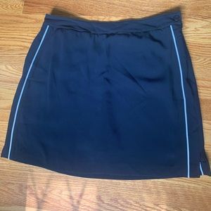 Ep pro womens golf skort Size 10 Color Black With White Stripes